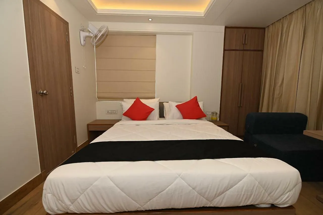 *** Hotel Sugar Stars Inn Varanasi India
