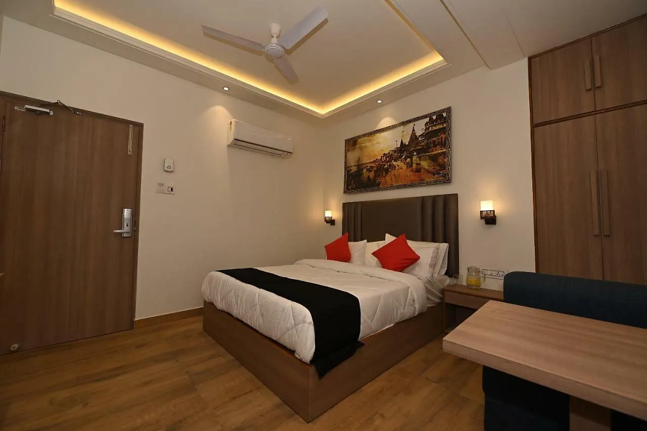 Отель Sugar Stars Inn Варанаси